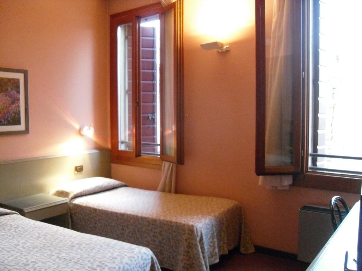 Hotel Castello Este Eksteriør bilde