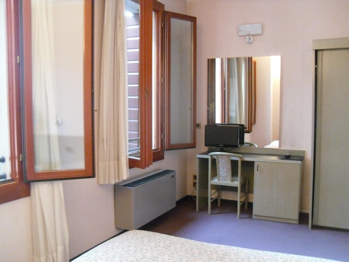 Hotel Castello Este Eksteriør bilde